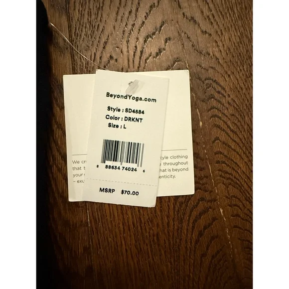 Beyond Yoga Spacedye Refocus Cropped Tank - Picture 3 of 5